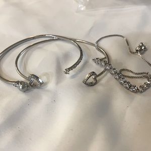 Bracelets silver tone